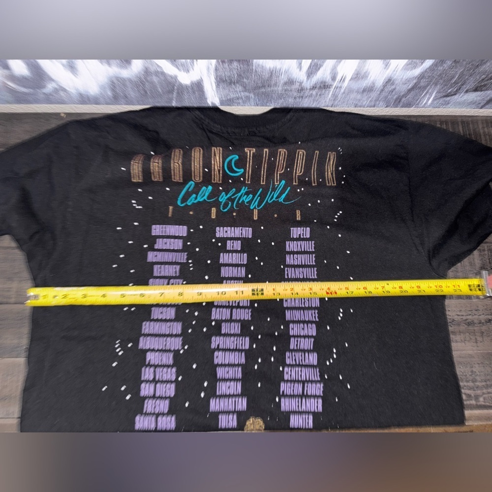 VINTAGE 1993 Aaron Tippin- Call of the Wild Tour Tee SZ - XL - Picture 6 of 7